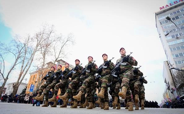 Η Μόσχα έδωσε το «πράσινο φως»: Ετοιμάζουν απόσχιση οι Σερβοβόσνιοι – Δεκάδες Ρώσοι μισθοφόροι στην περιοχή